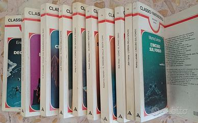 Classici Fantascienza Urania n. 1-131 + omaggio