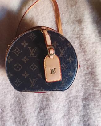 bombetta tracolla Louis Vuitton 