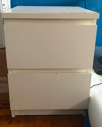 comodino bianco