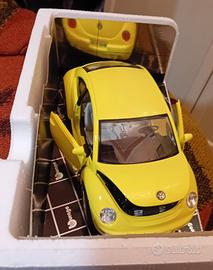 maggiolino giallo 1/18