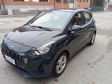 HYUNDAI i10 1.0 MPI 68 CV 5 PORTE OK NEOPATENTA