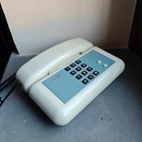 Telefono fisso SIP sitio Giugiaro design vintage 1