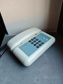 Telefono fisso SIP sitio Giugiaro design vintage 1