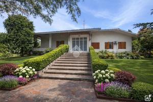 VILLA SINGOLA A CORIANO