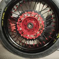 Coppia cerchi completi nuovissimi