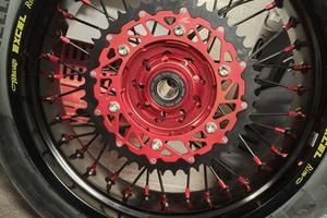 Coppia cerchi completi nuovissimi