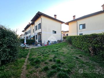 VILLA A SCHIERA A CORBETTA