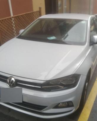 POLO VOLKSWAGEN