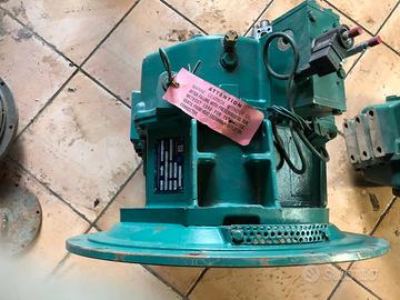 coppia Invertitori ZF280IV mai usati 