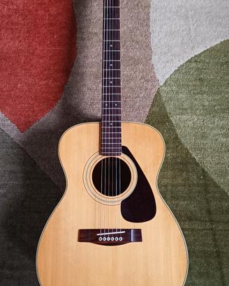 Chitarra Yamaha FG-331 vintage