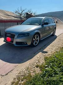 AUDi A4 B8 S line 170cv versione 2009