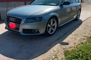 AUDi A4 B8 S line 170cv versione 2009