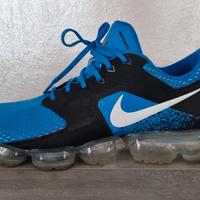 SCARPA NIKE    Nike Air VaporMax CS

