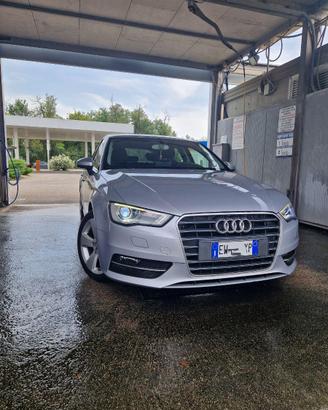 Audi A3 SPB 1.8tfsi 180CV