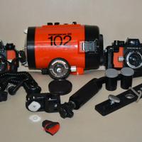 2 Nikonos con 35 mm +  un 28 mm + Flash nikonos sb