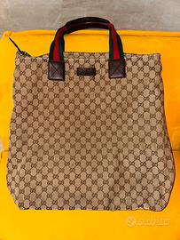 Borsa Gucci vintage originale con numero di serie