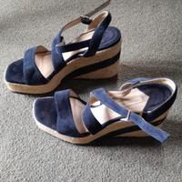 Sandalo con zeppa Paloma Barcelò 