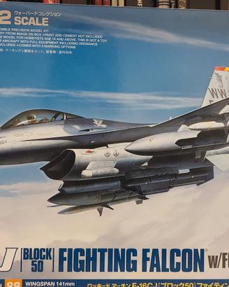 Modellino Tamiya F-16 1/72 con kit dettagli