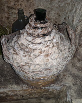 Damigiana antica