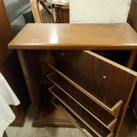 Scarpiera di legno massello 