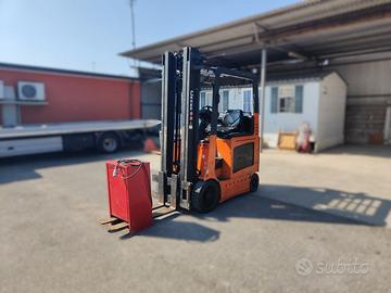 1 - FRONTALE E STOCCATORE  A COLONNA