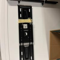 Supporto/ Staffa  per TV 55