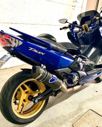 Yamaha Tmax 500 personalizzato