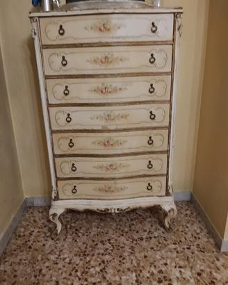 cassettiera stile veneziano 