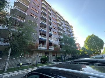 2 LOCALI A CORSICO