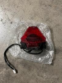 Faro (stop) posteriore Yamaha R3 2019