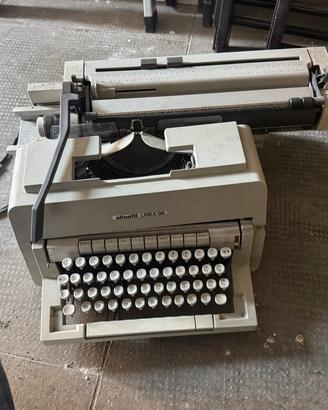 Macchina da scrivere