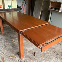 Tavolo da cucina estensibile