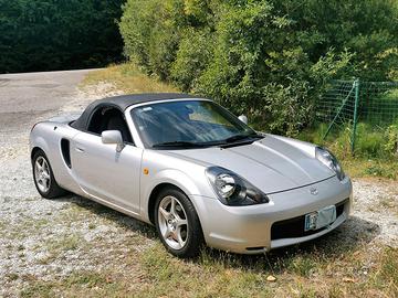 Toyota MR2 