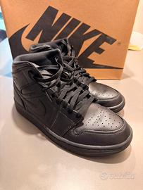 Air Jordan 1 Mid