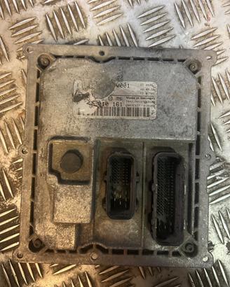Centralina Motore ECU Bosch Smart Fortwo 450 0.8 C