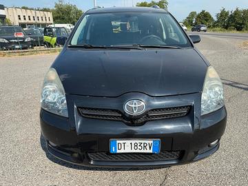 Toyota Corolla Verso 2.2 - 7 POSTI