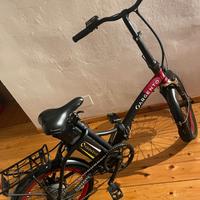 Bicicletta elettrica pieghevole
