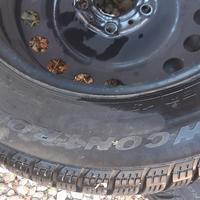 pneumatici Pirelli invernali 195/65R15+ 4cerchioni