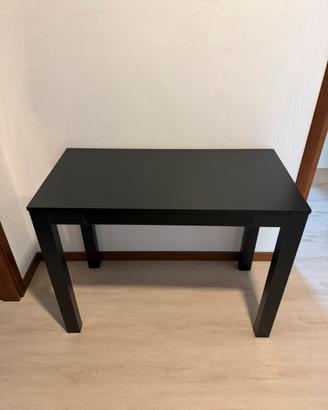 Scrivania nuova