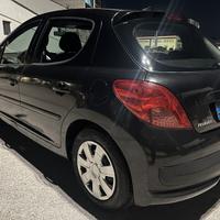 STUPENDA Peugeot 207 5Porte 1.4HDI  Full/Optional