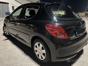 STUPENDA Peugeot 207 5Porte 1.4HDI  Full/Optional