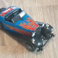 #1512 – Un Modellino auto (mod3)