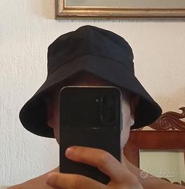 Cappello a secchiello