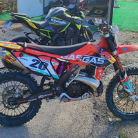 Gasgas 300 2t 2014 targata con 4400 km