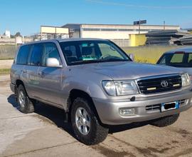 TOYOTA Land Cruiser 100 - 1999