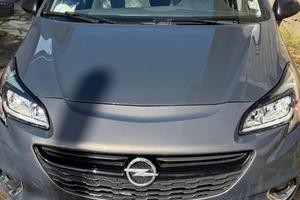 Opel corsa hatchback del 2015