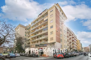 QUADRILOCALE - VIA COLLALTO SABINO - A DUE PASSI D