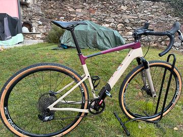 Gravel Cannondale topstone