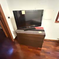 TV e scaffale in legno PREZZO NEGOZIABILE