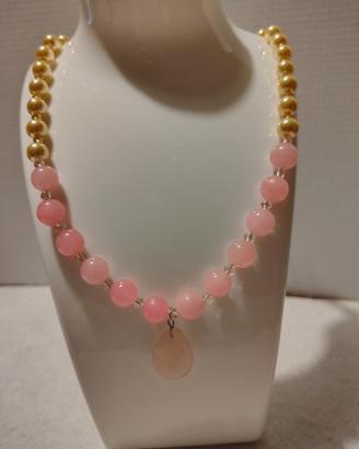 collana di perle e quarzo rosa 